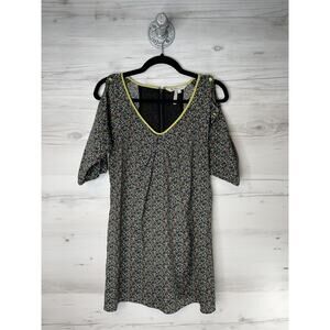 BCBGeneration Dress Womens XS Black Multi Cold Shoulder V-Neck Floral K0L6H109